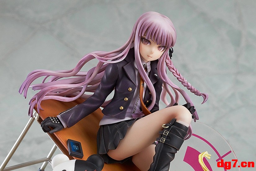 4.jpeg